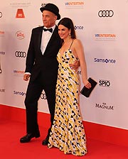 Heiner Lauterbach mit Frau Victoria @ Deutscher Filmball 2019 (©Foto: Martin Schmitz)